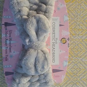 Precision beauty plush cosmetic headband